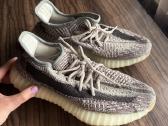 Yeezy Boost 350 V2 Zyon kedai