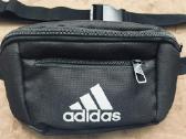 Nauja juoda Adidas rankine ant juosmens
