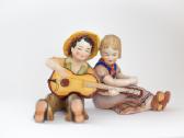 Porceliano figūrėlė mergaitė ir berniukas su gitar