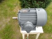 Trifazis elektros variklis 4kw 3000 apsukų - nuotraukos Nr. 4