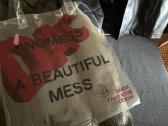 Nomess Beautiful Mess unisex Tote Bag - nuotraukos Nr. 4