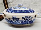 Villeroy & Boch indas su dangčiu