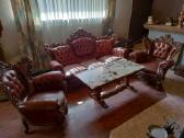 Odinė sofa ir du foteliai