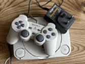 Originalus Sony Playstation 1 su priedais