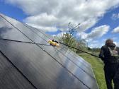 Saulės elektrinių modulių valymas = efektyvumas - nuotraukos Nr. 3