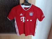 Adidas Bayern futbolo marškinėliai 9-10 metų