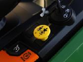 John Deere X350r traktorius su surinkimo krepšiu - nuotraukos Nr. 18