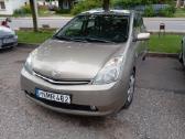 Toyota Prius nuoma