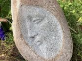 Akmens skulptūra