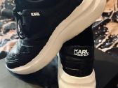 Karl Lagerfeld kedai