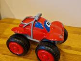 Tvirto plastiko automobilis - nuotraukos Nr. 2