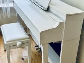 Pianinas Yamaha ir kėdutė - nuotraukos Nr. 2