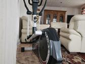 Elipsinis treniruoklis Flow Fitness