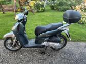 Honda motoroleris