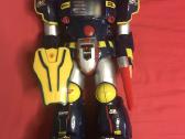 Grojantis, vaikštantis robotas