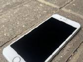 Apple iPhone 7