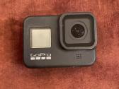 Gopro 8 veiksmo kamera (neįsijungia)