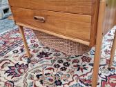 Vintažinis mid century rankdarbių staliukas - nuotraukos Nr. 12