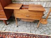 Vintažinis mid century rankdarbių staliukas - nuotraukos Nr. 20