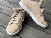 Adidas kedai