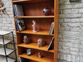 Vintažinė mid century tikmedžio knygų lentyna - nuotraukos Nr. 15