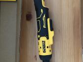 Akumuliatorine terkšlė Dewalt Dcf512n - nuotraukos Nr. 3