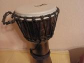 Muzikos instrumentas Džembė būgnas