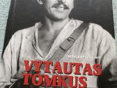 Knyga Vytautas Tomkus, Aš vis dar Tadas Blinda