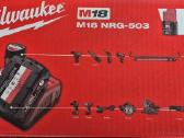 Milwaukee 3x5ah akumuliatoriai su įkrovikliu