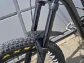 Karboninis full suspension dviratis - nuotraukos Nr. 2