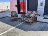 Vintažinį minkštų baldų komplektą – sofa + fotelis
