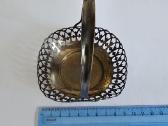 Sidabrine saldainine