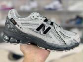 New Balance 1906r