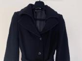 Stilingas juodas klasikinis paltas Misto Cashmere