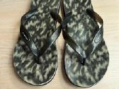 Baseino šlepetės per pirštą (flip - flop)