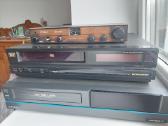 Video kasečių grotuvai ir satelitinės TV recyveris