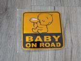 Lipdukas Baby On Road