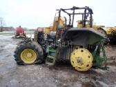 Traktoriaus john deere 7810 atsarginės dalys