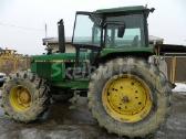 Traktoriaus john deere 4240s atsarginės dalys