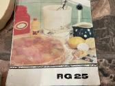 Virtuvės mikseris Rg25