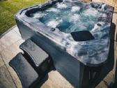 Lauko sukurine vonia/jacuzzi - nuotraukos Nr. 2