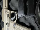 Airsoft aap-01 pistoletas, 2 dėtuvės - nuotraukos Nr. 3