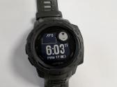 Garmin Instict su garantija