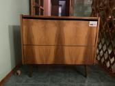 Mid century spintelė