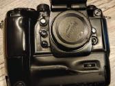 Nikon F4 E (MB-23)