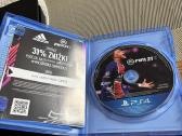 Playstation 4 slim 500gb su fifa 2021 kompaktu - nuotraukos Nr. 8