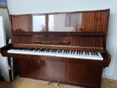 Pianinas Красный Октябр