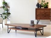 Bonnie staliukas. Tiks prie Midcentury / Modernaus