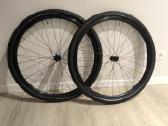 Nauji Scott Syncros gravel ratai su Schwalbe G-one
