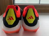 Adidas Predator futbolo bateliai - nuotraukos Nr. 5